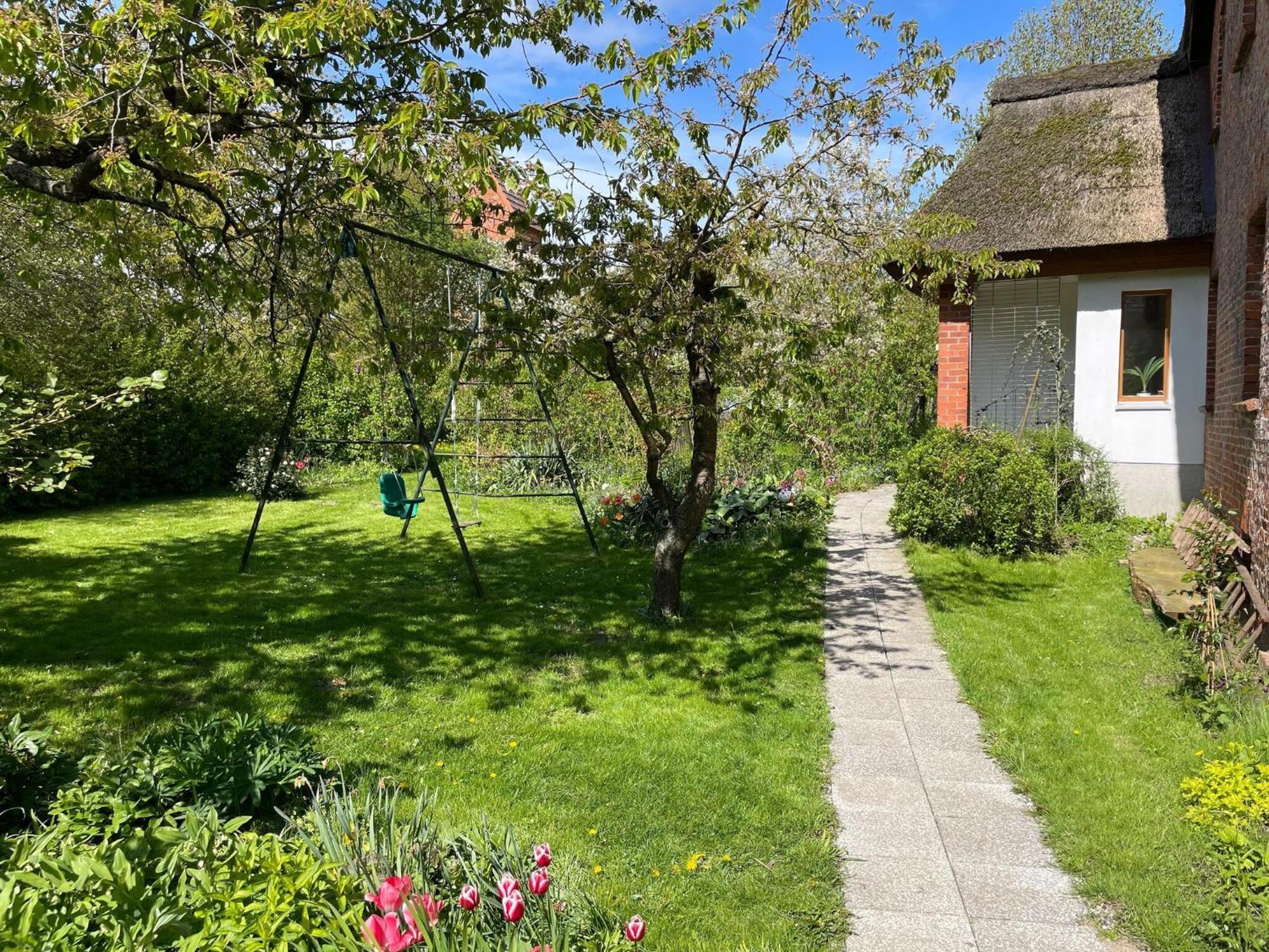 Renovated Apartment In The Old Farmhouse Krusenhagen エクステリア 写真